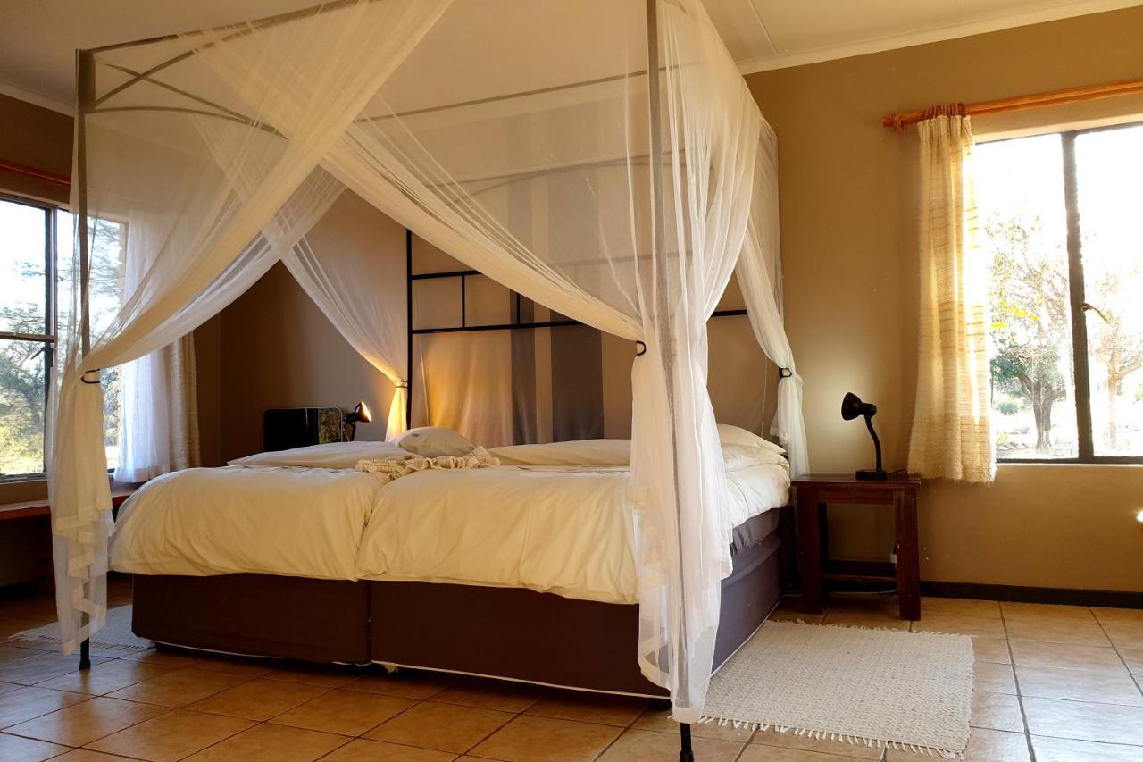 Ondekaremba Villa Екстериор снимка