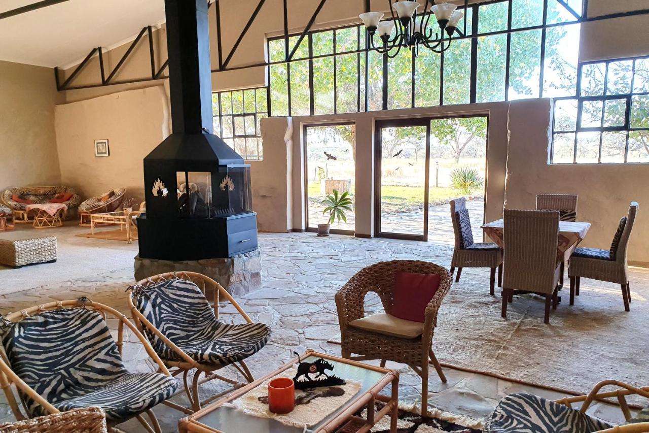 Ondekaremba Villa Екстериор снимка