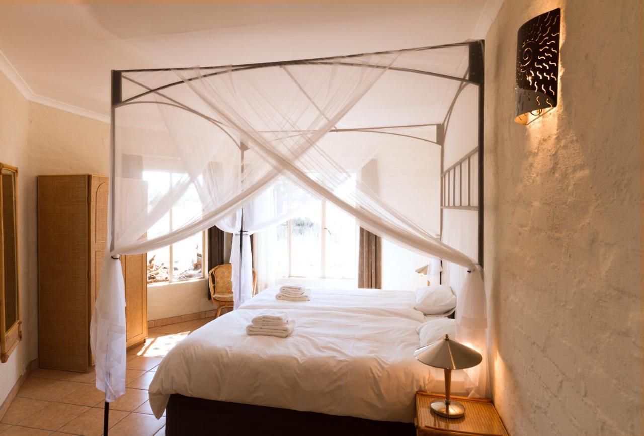 Ondekaremba Villa Екстериор снимка